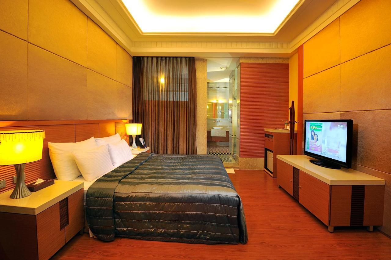Jing Hwa Motel Tainan Esterno foto